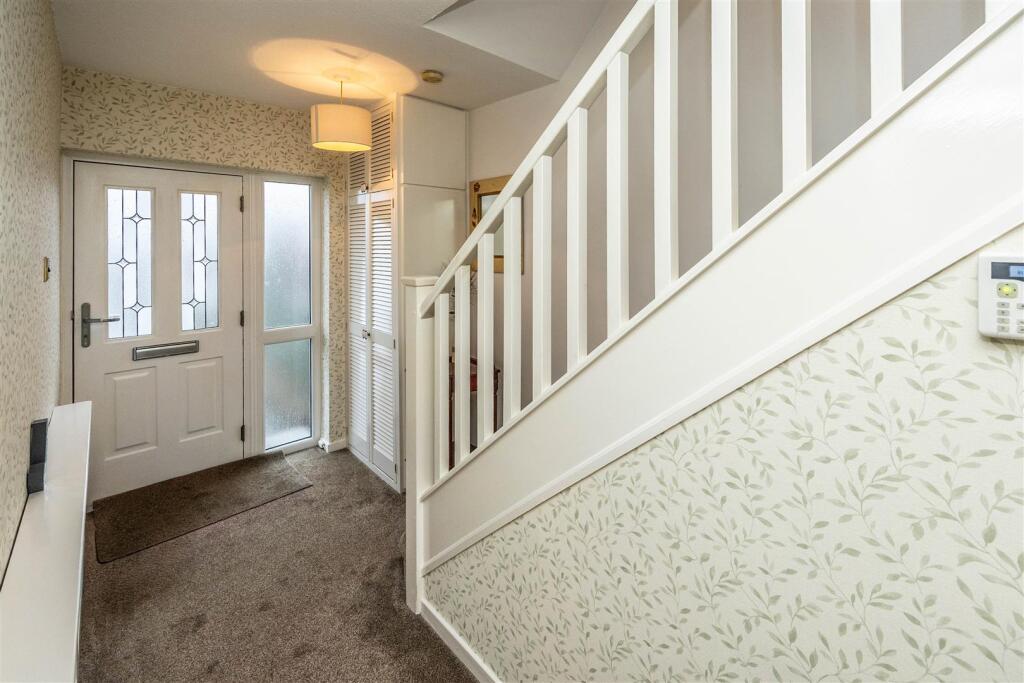 House in Bradford, West Yorkshire - View 2