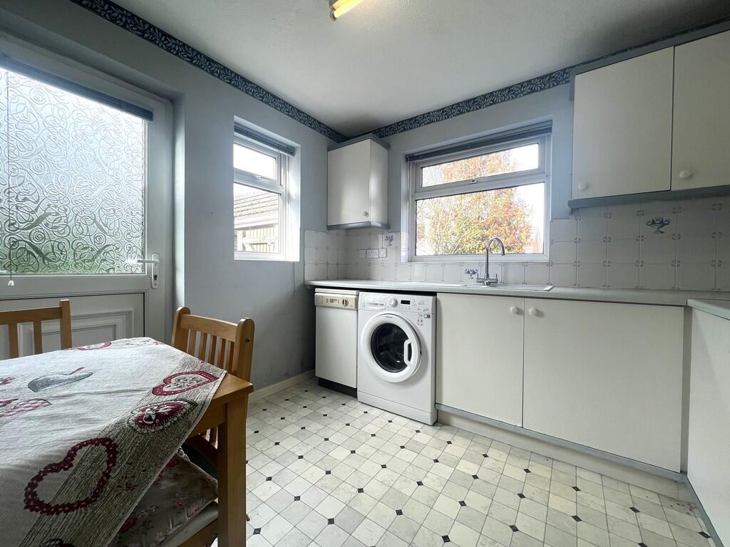 Whitemill Road, Chatteris, Cambs., PE16 6PG photo 3