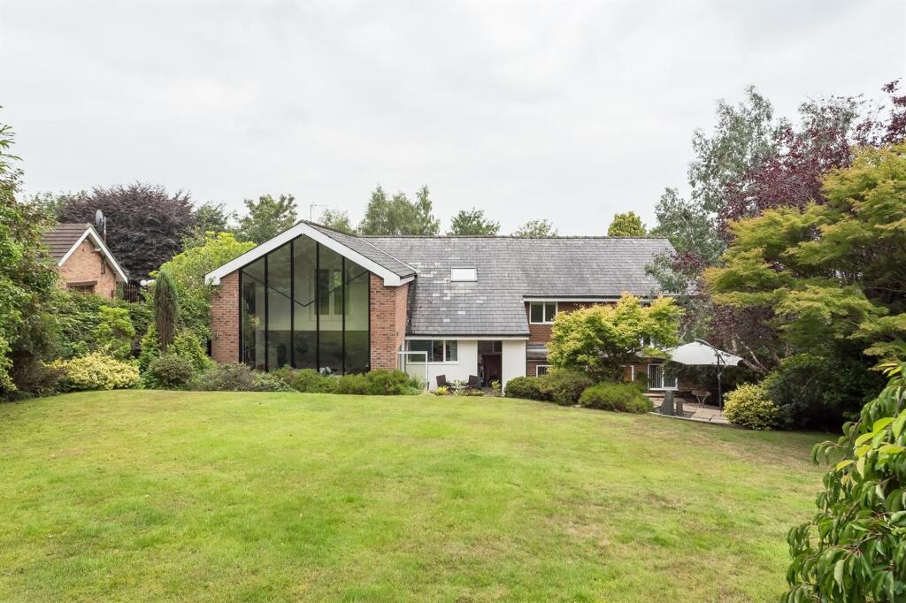 Congleton Close, Alderley Edge, SK9 photo 2