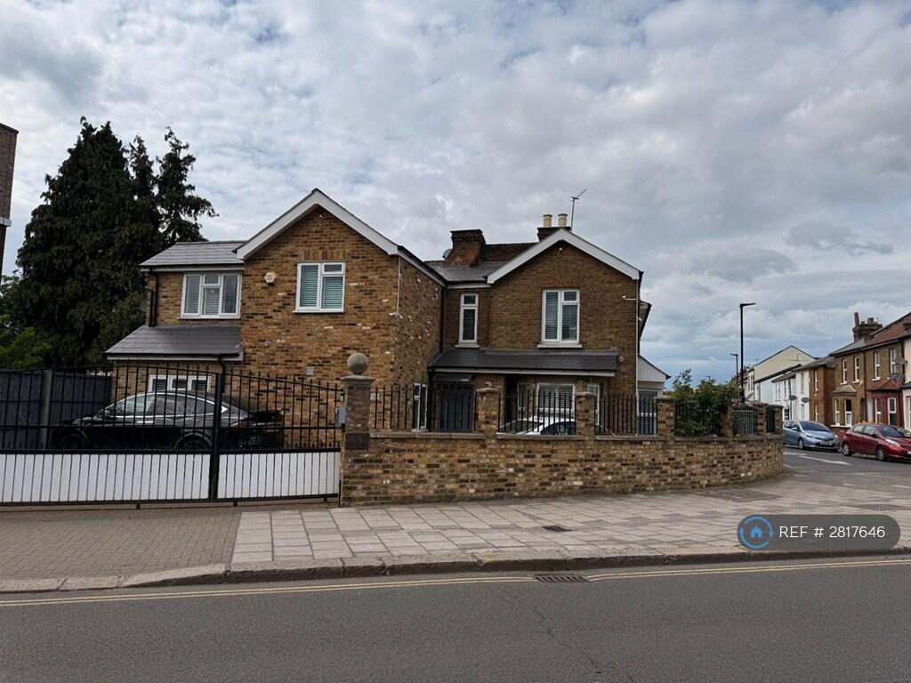Main image of property: Whitton Road, Hounslow, TW3
