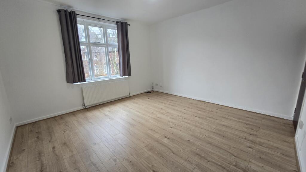 Apartment in Leicester - View 5