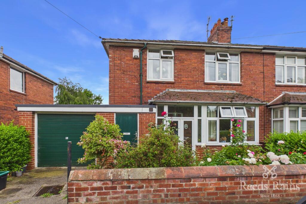 Main image of property: Mayfield Grove, York, North Yorkshire, YO24