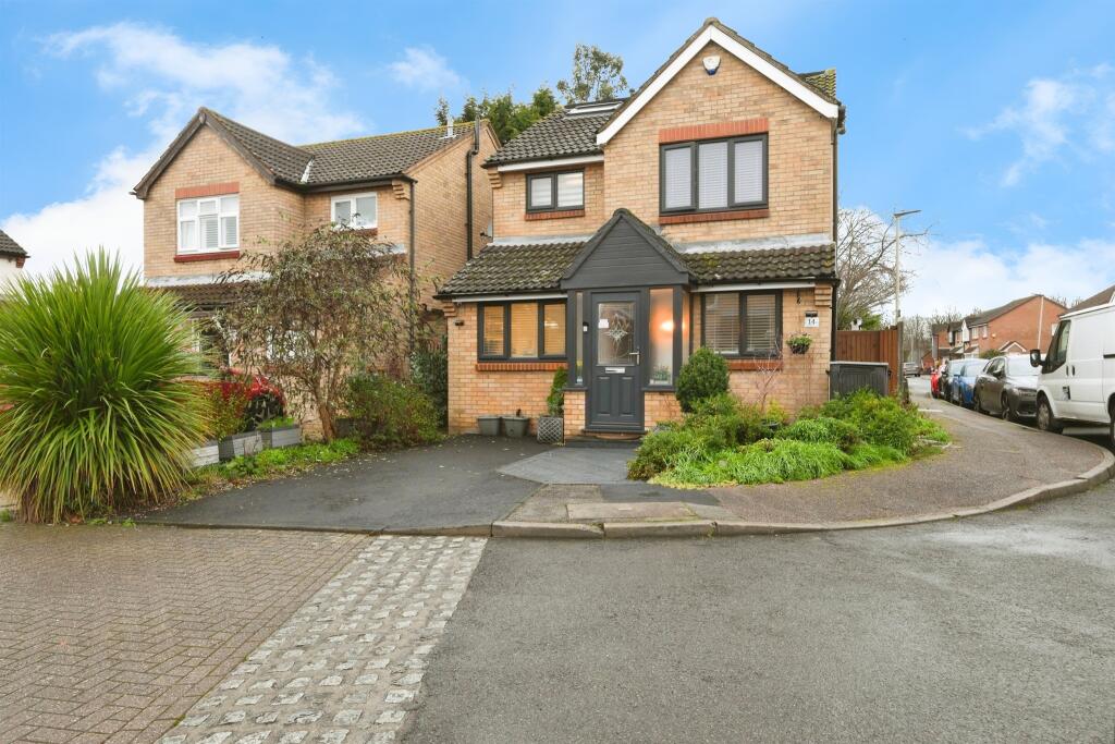 Main image of property: Kingsmead, Waltham Cross