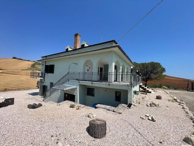 Main image of property: Molise, Campobasso, Montenero di Bisaccia