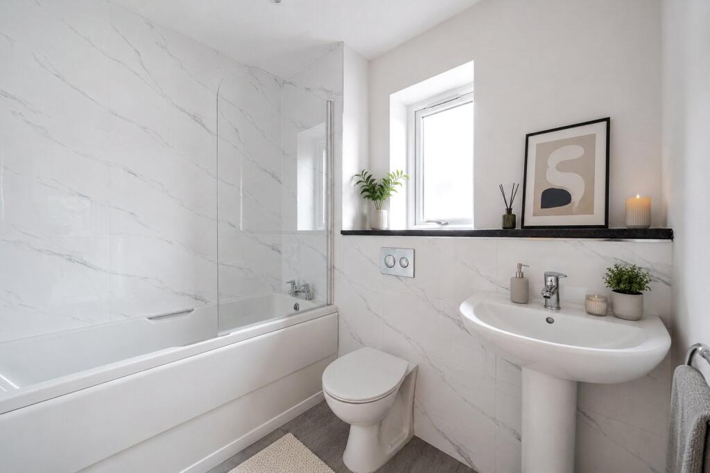 House in Budleigh Salterton - More