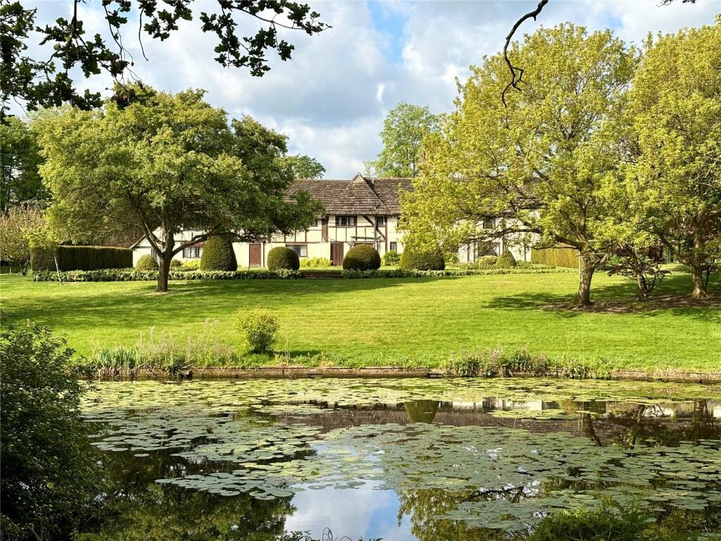 House in Redhill - View 4