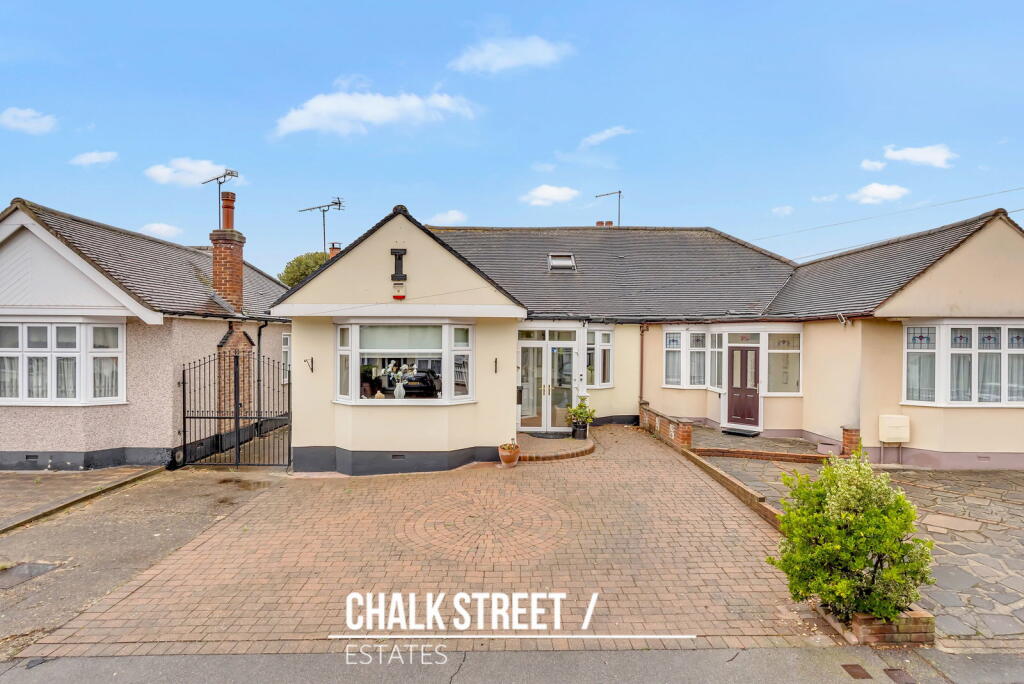 3-bed semi-detached on Grosvenor Drive, Hornchurch, RM11, £675,000