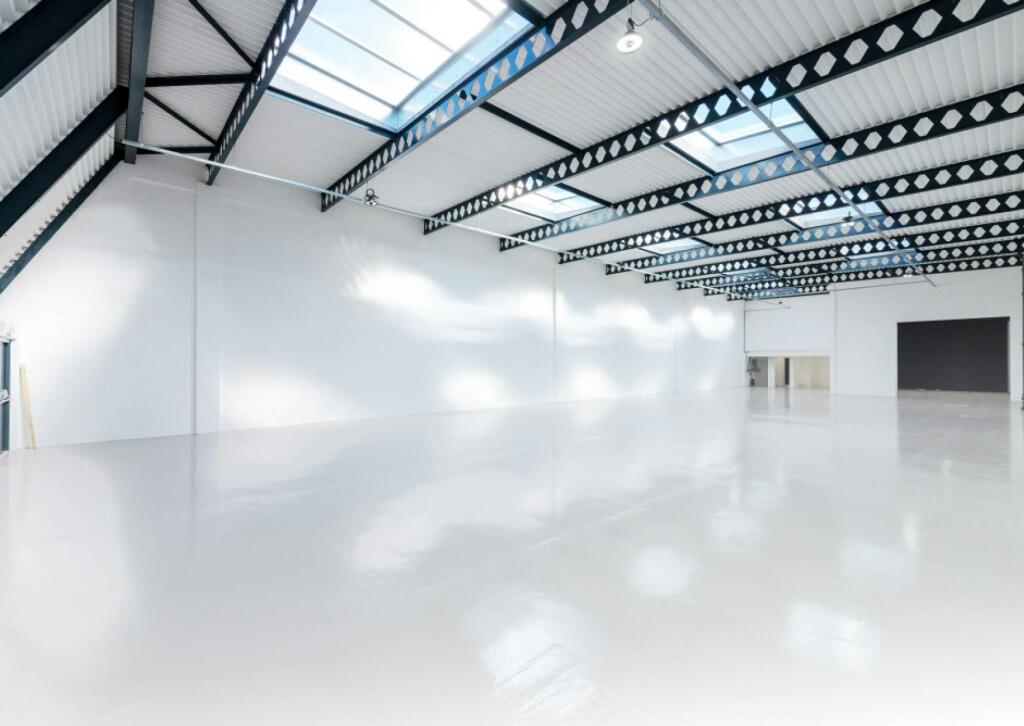 P1 Unit 7 Warehouse Internal.jpg