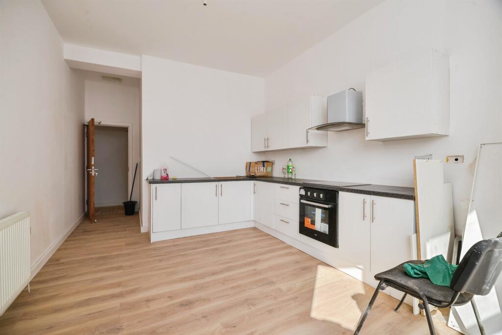 House in Middlesbrough, Middlehaven - View 3