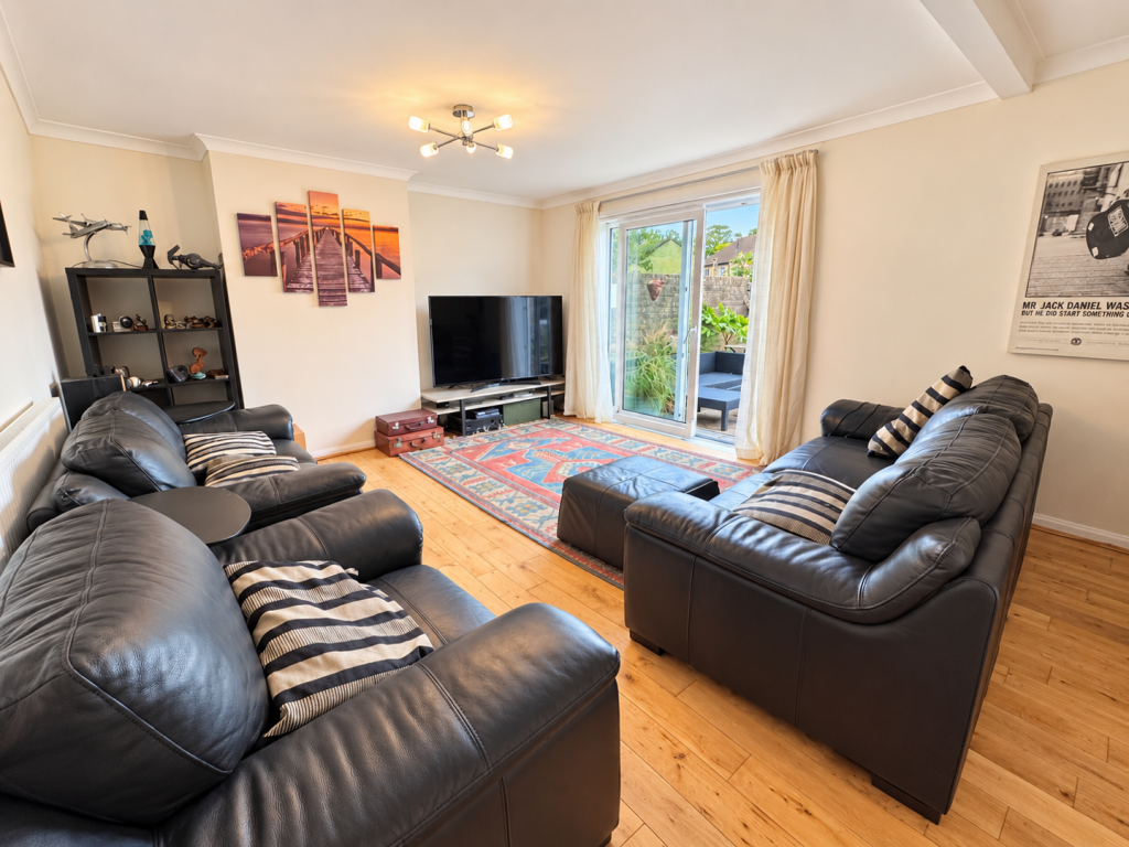 House in Cardiff, Whitchurch - View 2