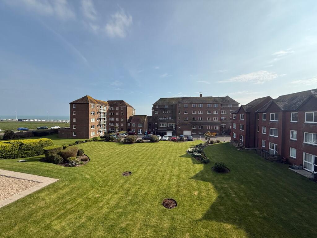House in Rother, Bexhill-on-Sea - More