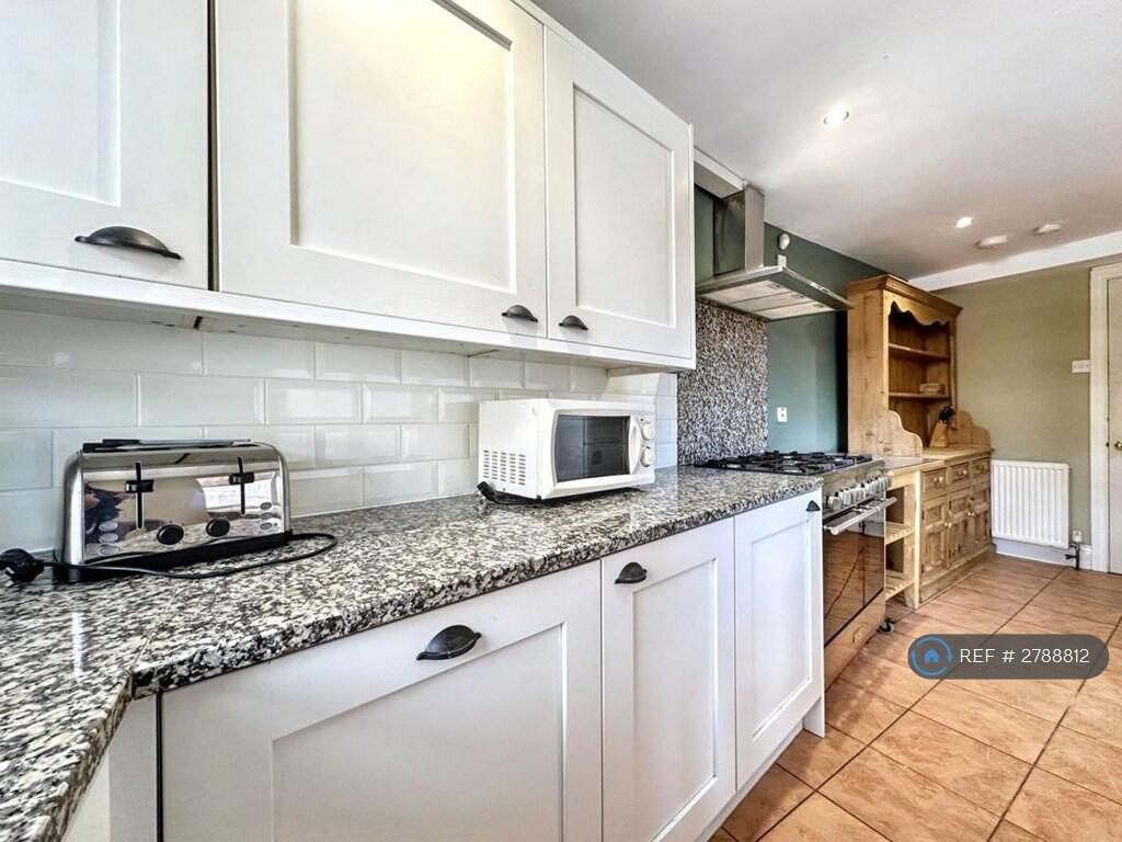 Main image of property: Belsay Place, Newcastle Upon Tyne, NE4