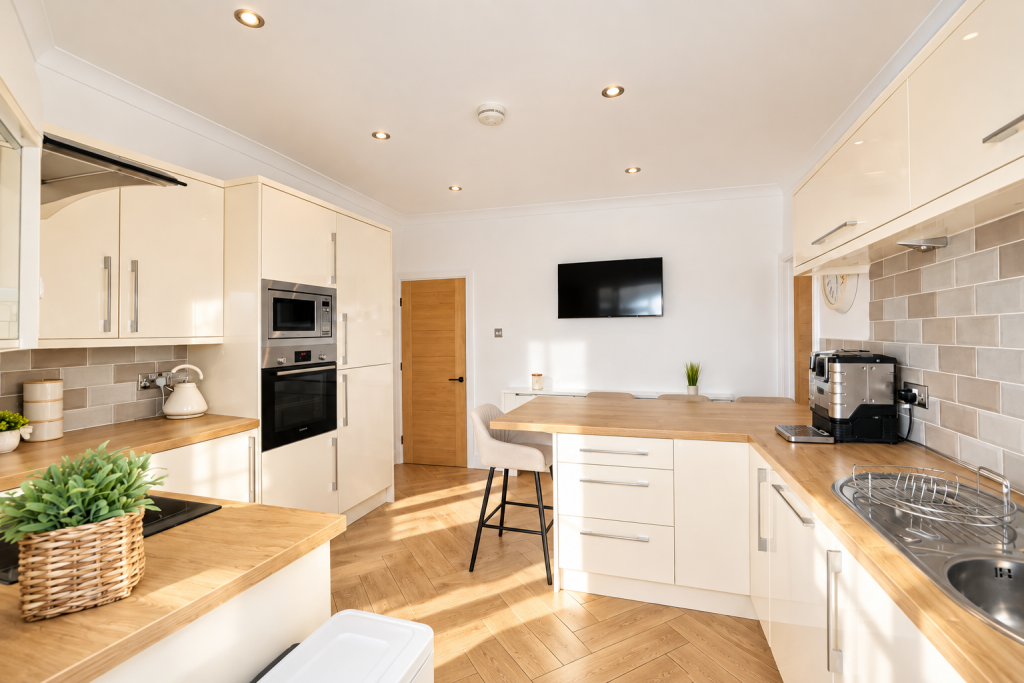 House in Cardiff - More