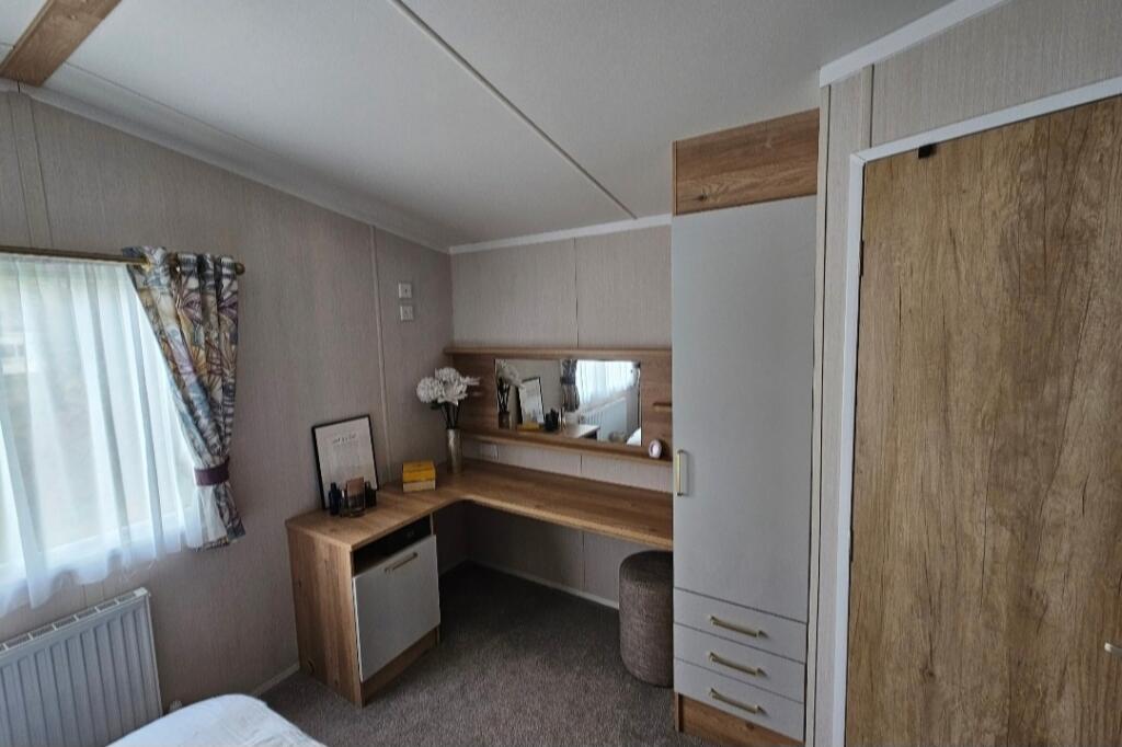 Coopers Beach Caravan Park, Coopers Beach Holiday Park, Church Lane, East Mersea, Essex photo 5