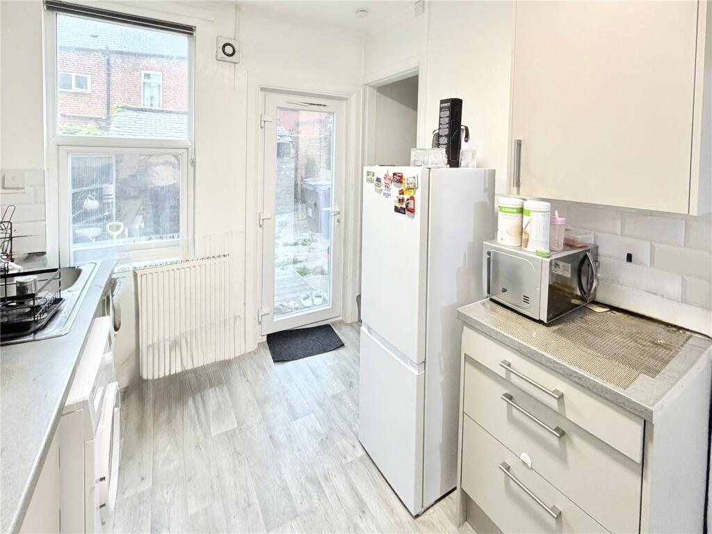 Orchard Street, Wombwell, Barnsley, S73 photo 4