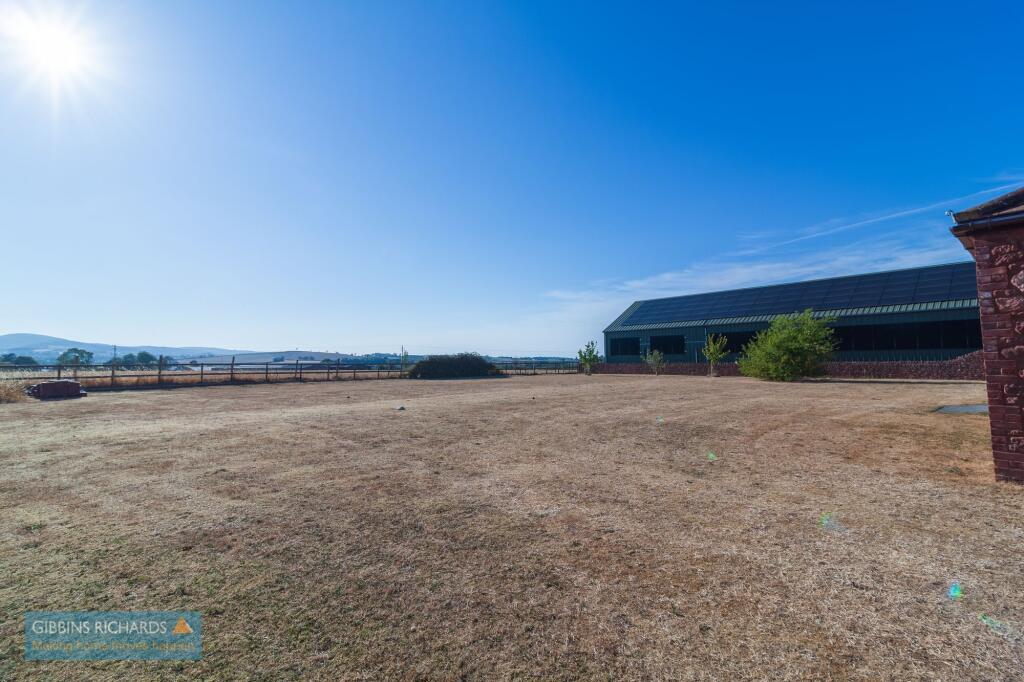 House in Taunton, Keenthorne, Fiddington - View 3