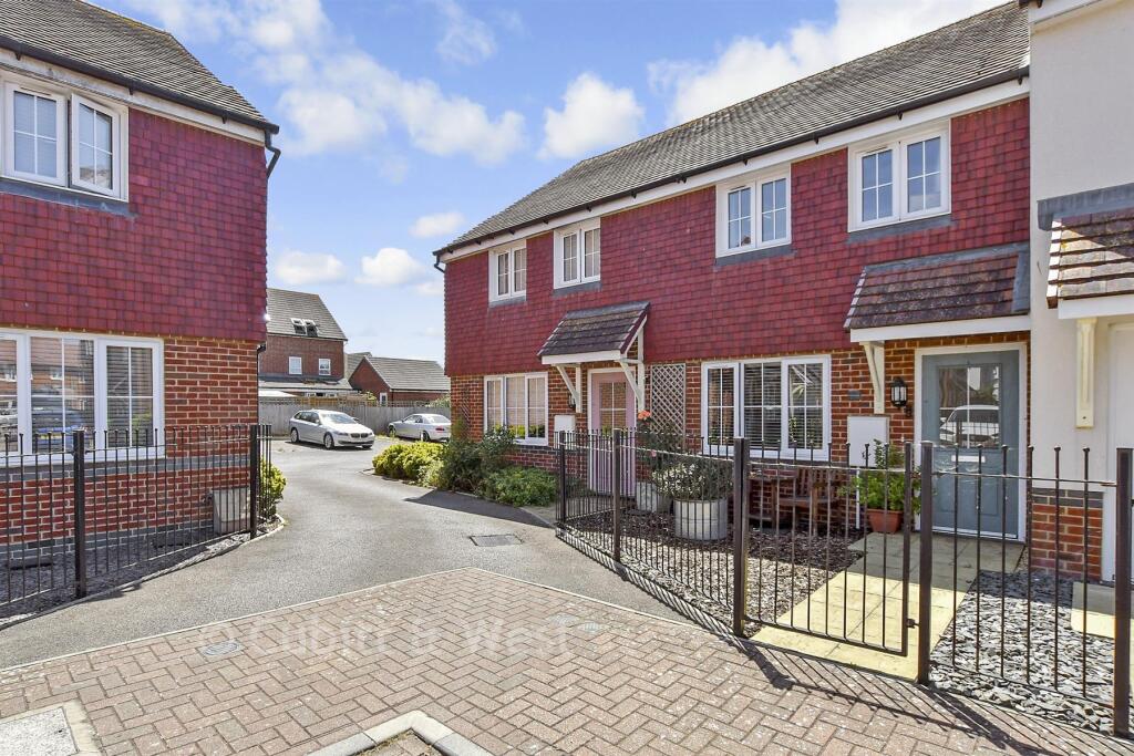 House in Littlehampton, Kingley Gate - View 5