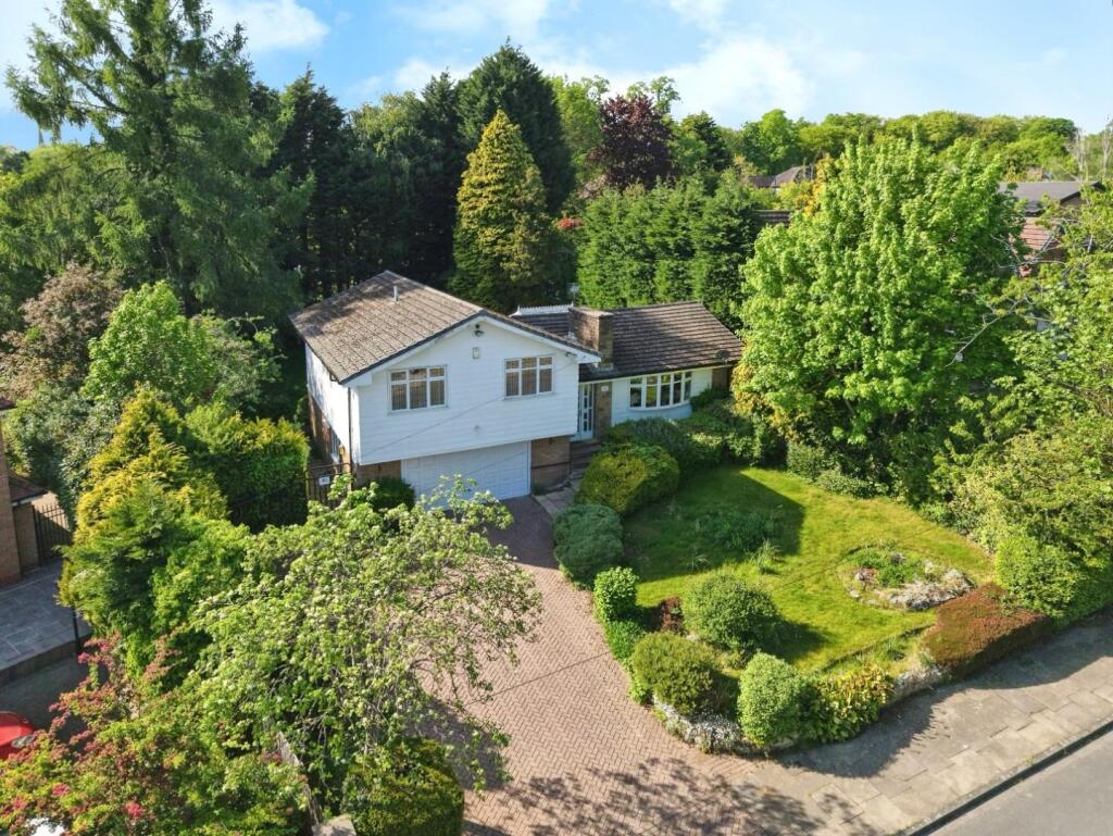 4-bed detached on Sefton Drive, Worsley, Manchester, £895,000