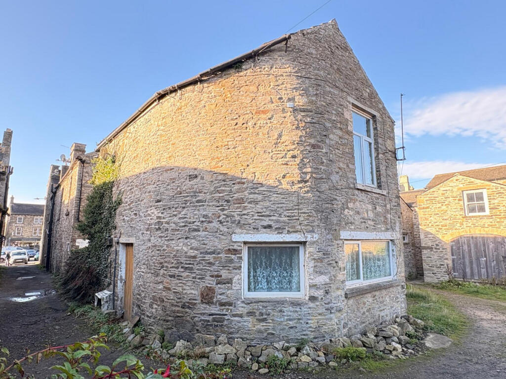 Main image of property: The Cottage, Leyburn