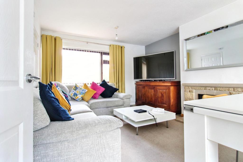 Parkside Avenue, Winterbourne, Bristol, BS36 1LX photo 4