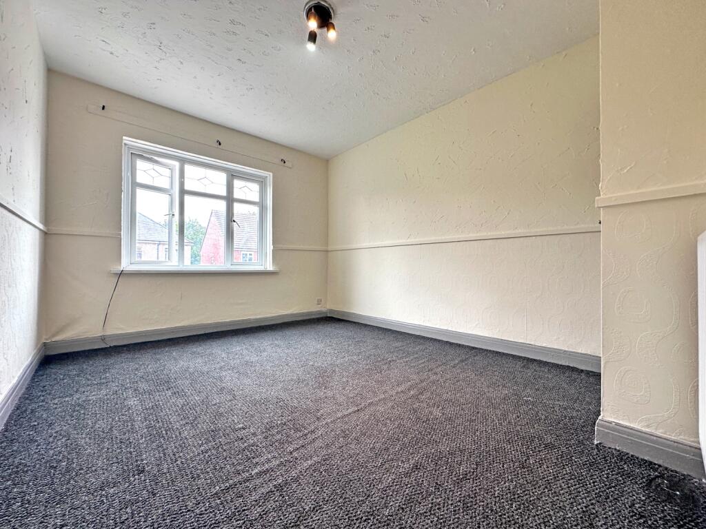 House in Dudley - View 4