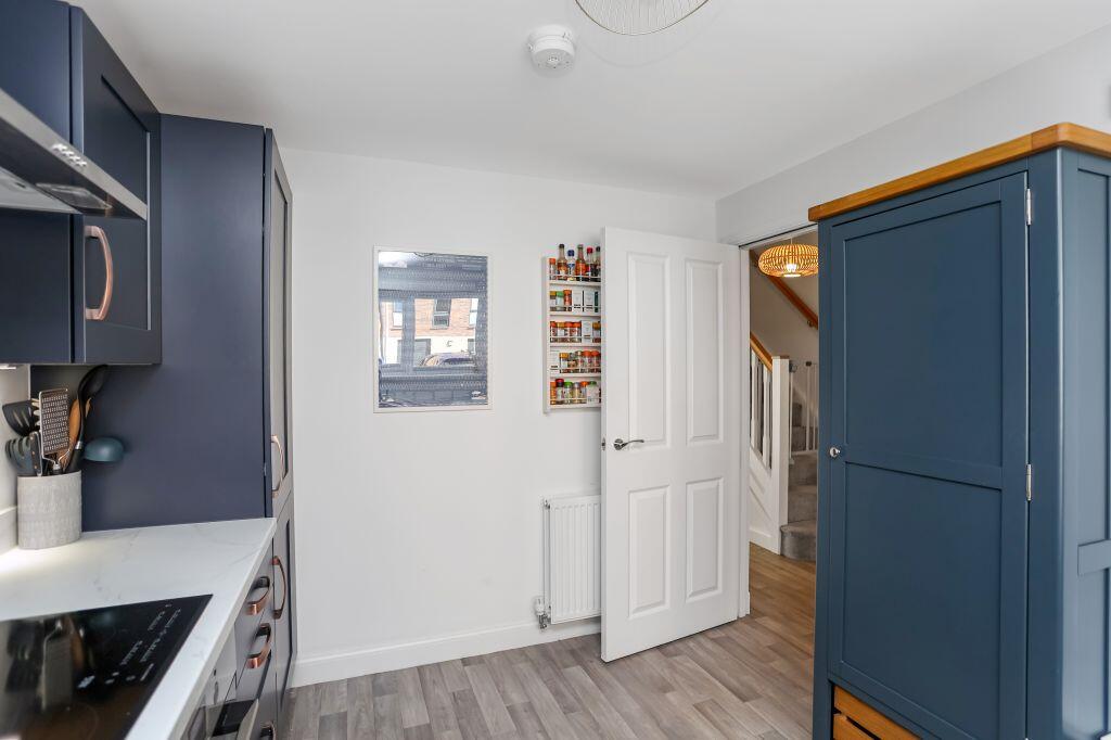 House in Edinburgh, Baileyfield, Portobello - More
