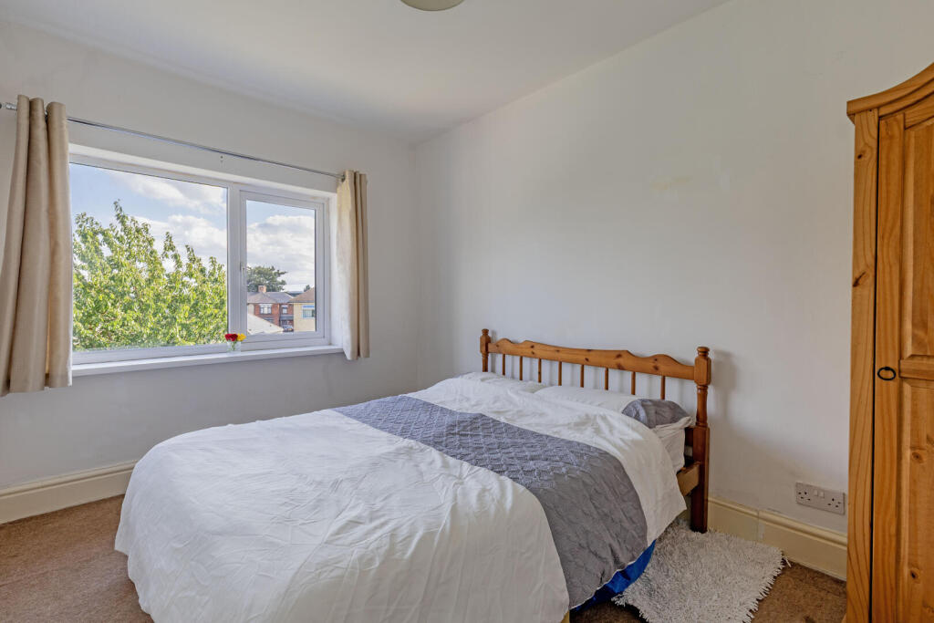 House in Sheffield, Handsworth - More