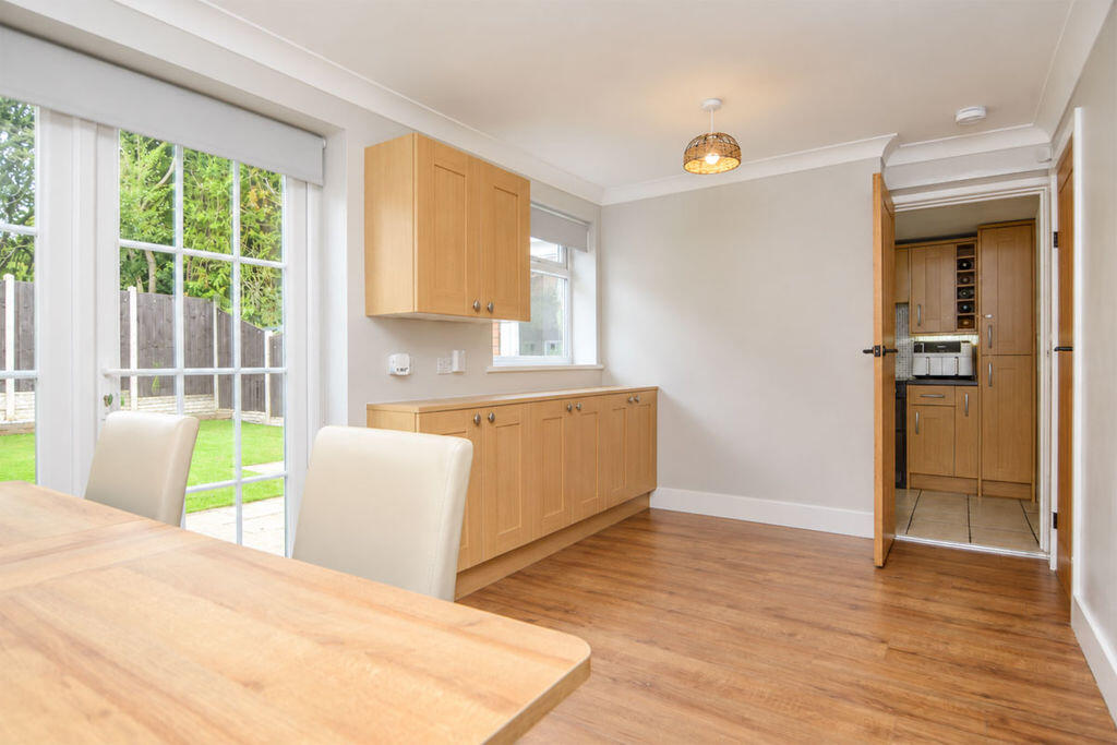 House in Lichfield, Burntwood - More