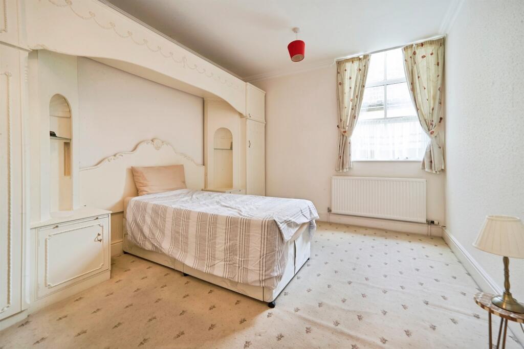 Lady Lane, Bingley - View 6