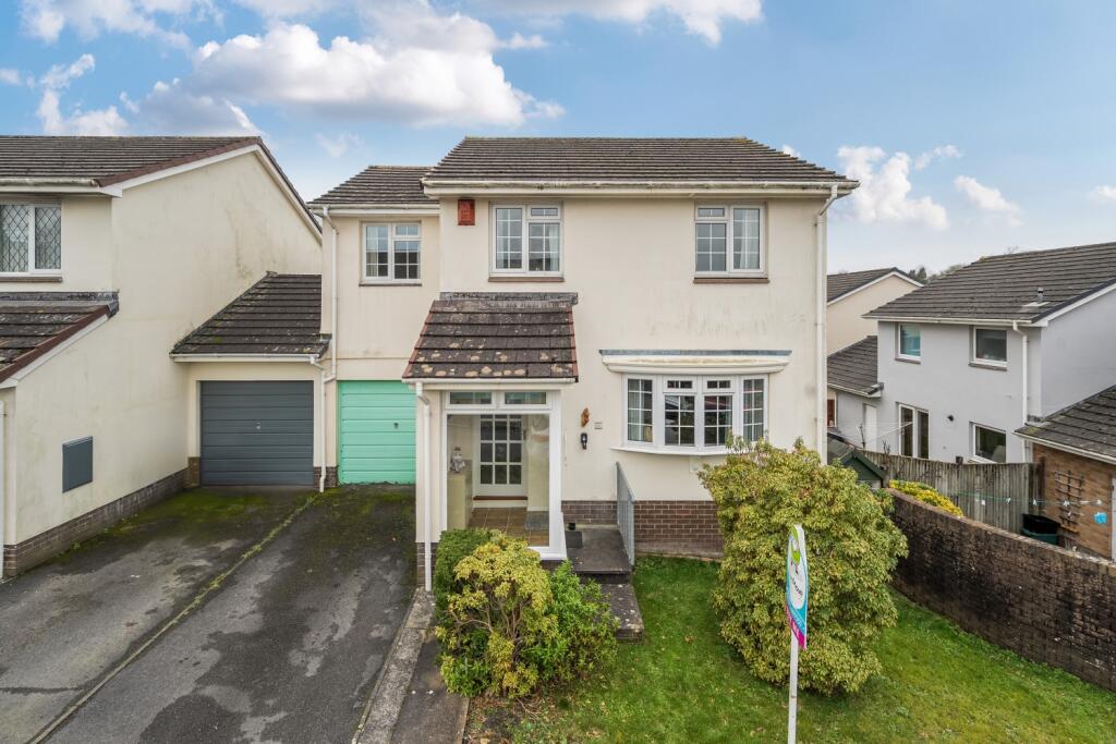 Main image of property: Maer Top Way, Barnstaple, Devon, EX31
