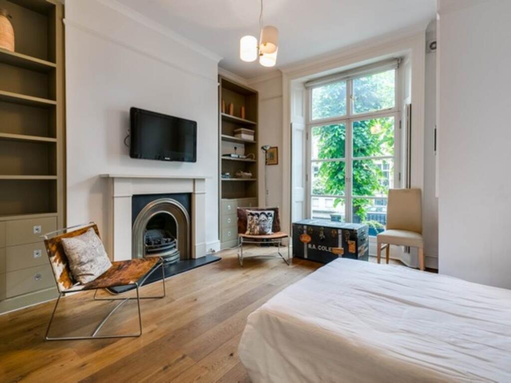 Main image of property: Edith Grove, London, SW1,