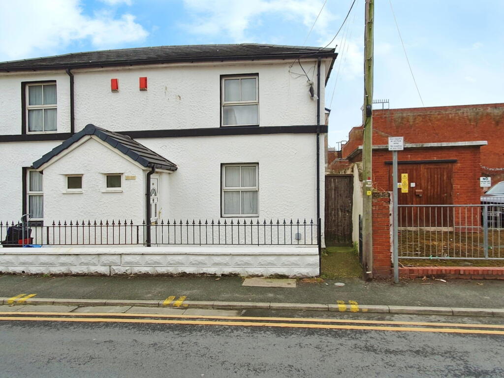 Main image of property: 36B Church Street, Rhyl, LL18 3AA