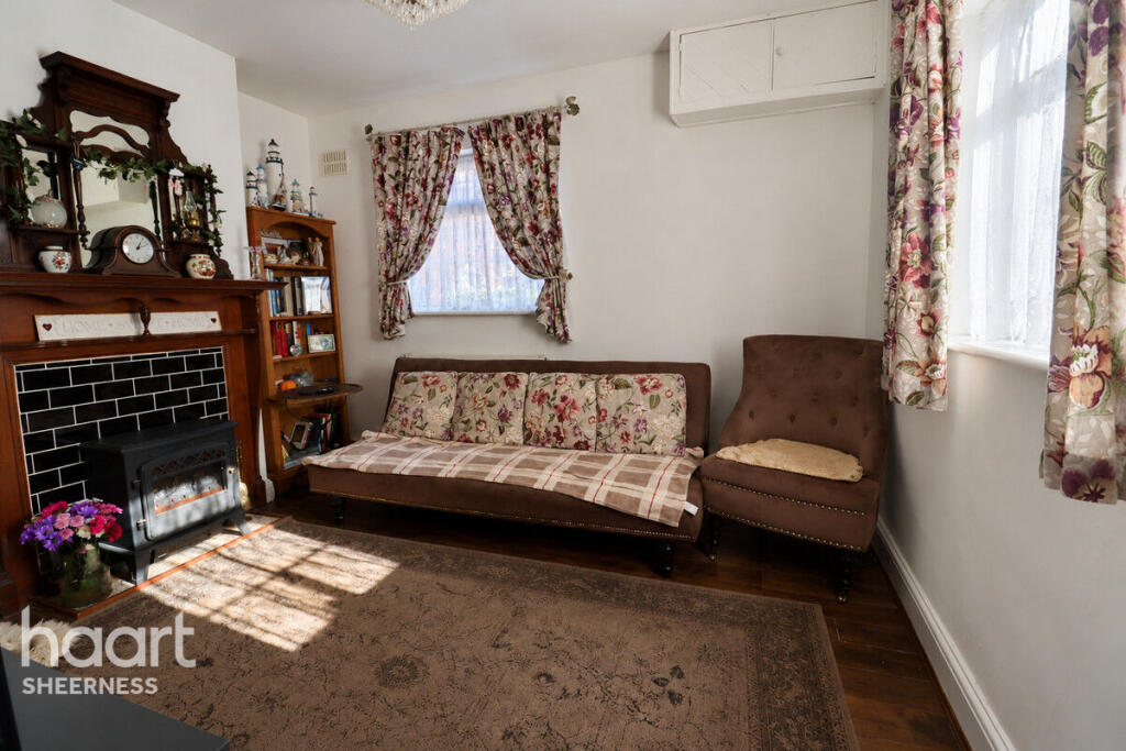House in Rochester - View 4