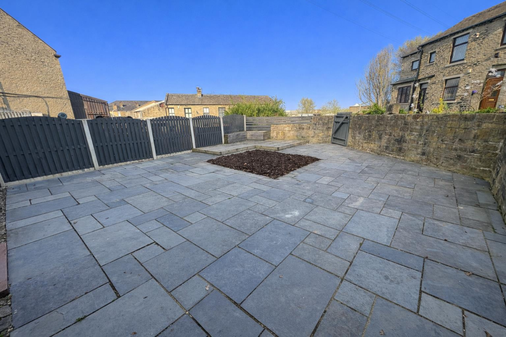 Additional image 16 of Holly Hall Lane, Wyke, Bradford