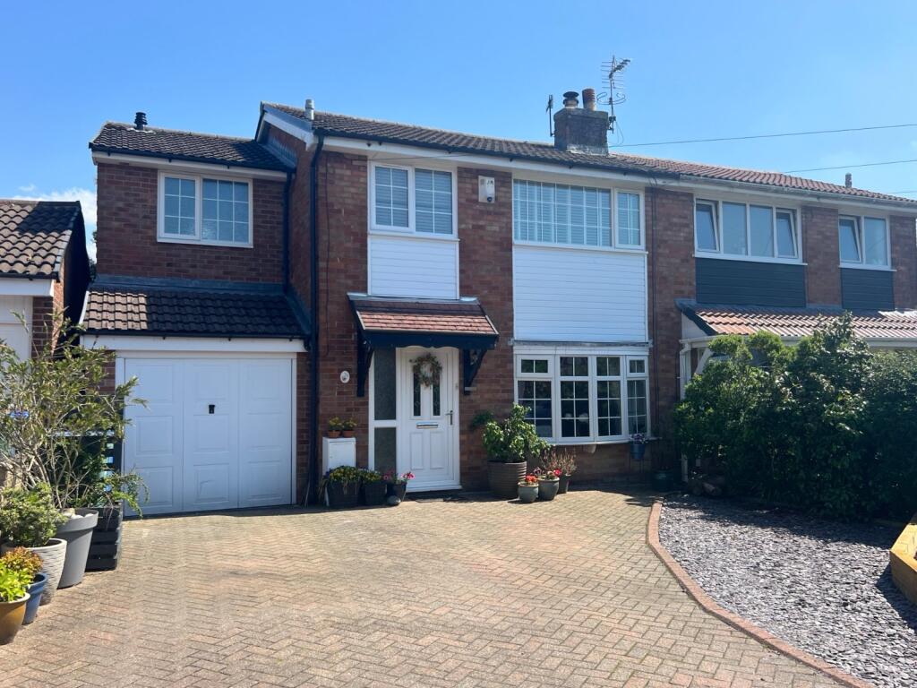 Main image of property: Cheviot Close, Ramsbottom, Bury, Greater Manchester, BL0