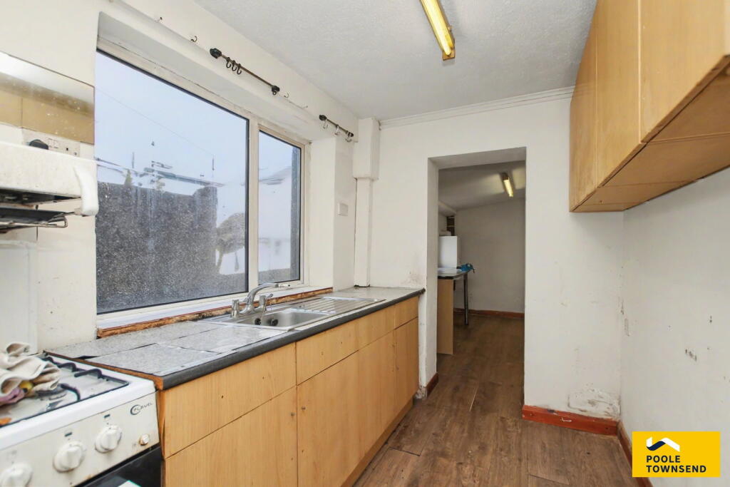 House in Barrow-in-Furness, Salthouse, Barrow - View 5