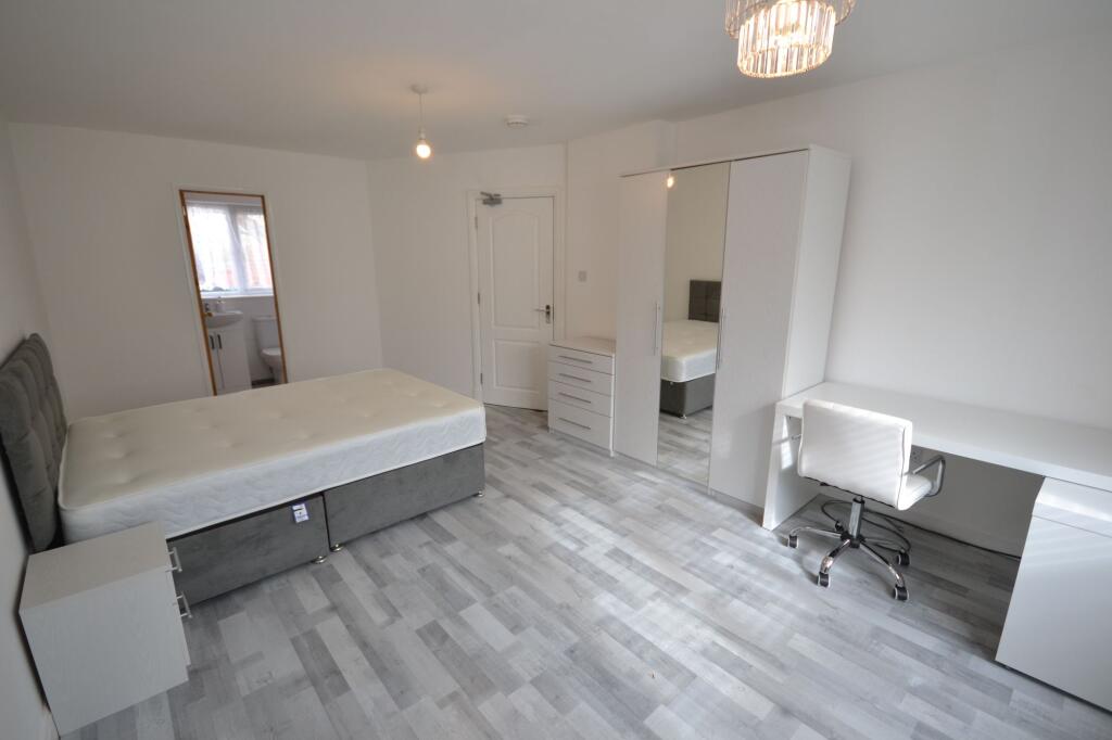 House in Reading - View 2