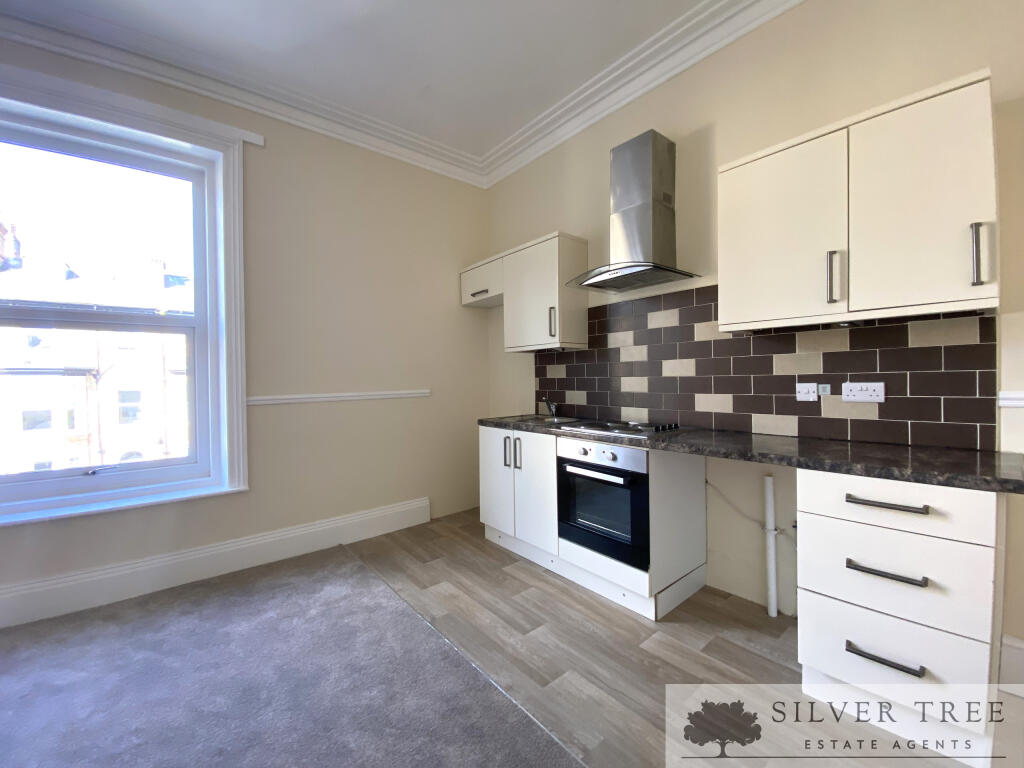 Apartment in York - View 3