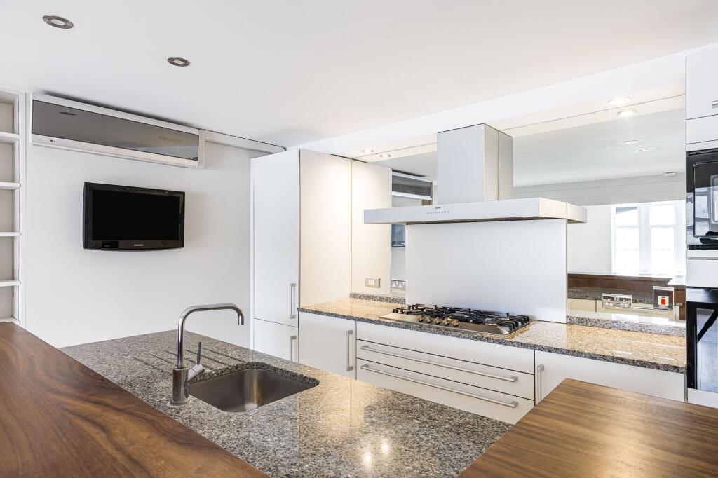 Apartment in Reading - More