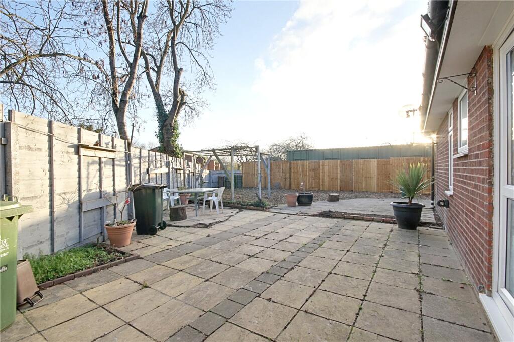 Main image of property: Elderbek Close, Cheshunt, Waltham Cross, Hertfordshire, EN7