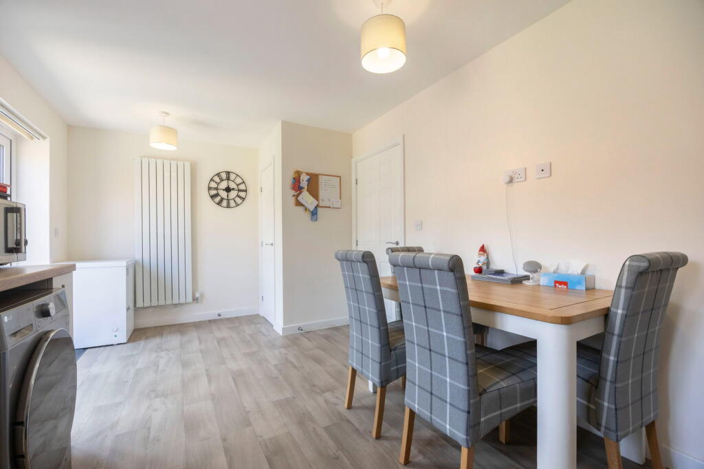 House in Cheltenham, Lynworth, Oakley - View 5