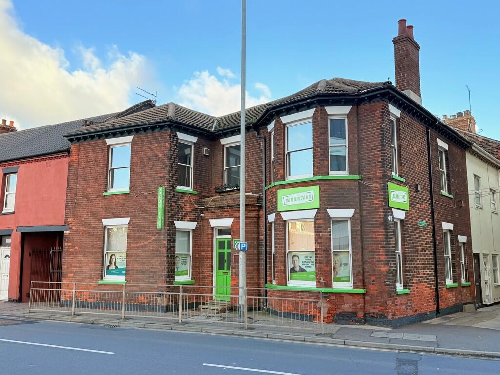 Main image of property: North Quay, Great Yarmouth