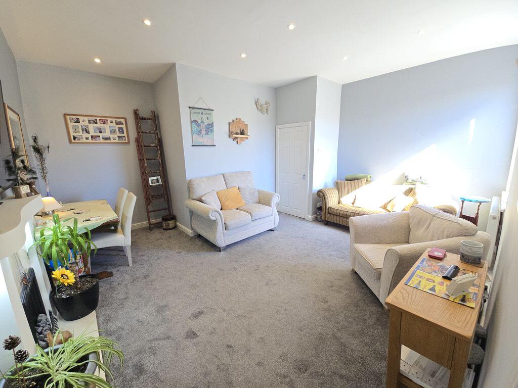 Flat Lounge