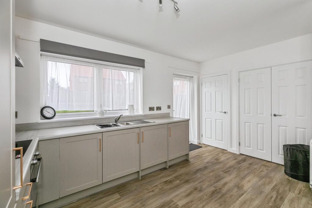 Rays Close, Ramsey, Huntingdon photo 3