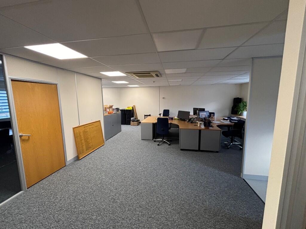 Main image of property: 34B Kingfisher Court,Newbury,RG14