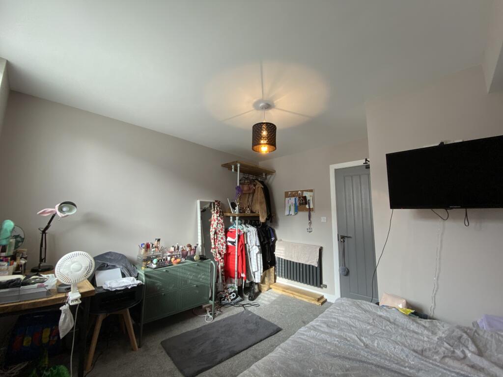 1 bedroom house for rent