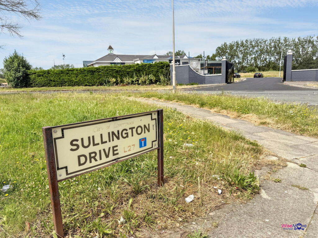 Sullington Drive, Liverpool, L27 8XZ photo 2