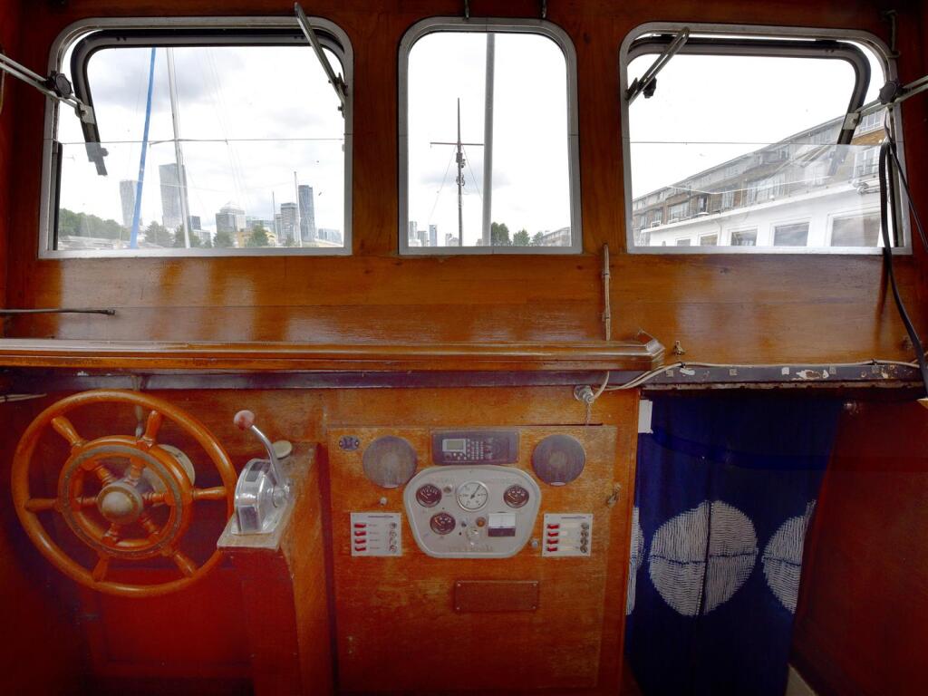 Albert Ross, South Dock Marina, Southwark, SE16 photo 4