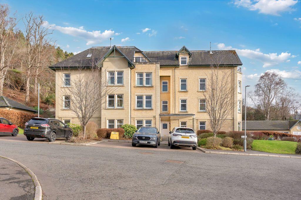 Main image of property: 14 Station Bank, Station Bank, Peebles, EH45 8EJ