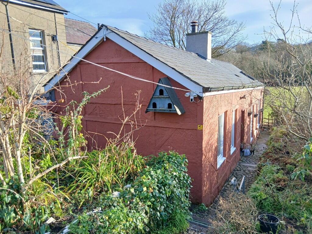 Main image of property: Glasinfryn, Gwynedd, LL57